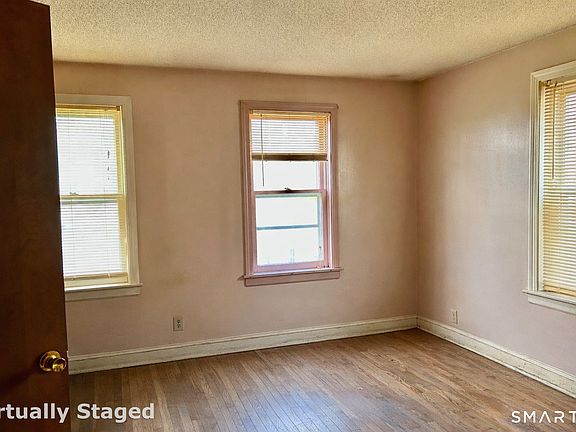5th image of 222 Parish Hill Road