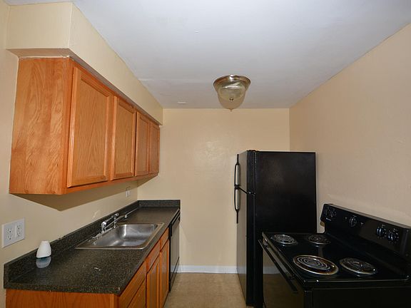 4th image of 3031 Westwood Northern Blvd APT 26