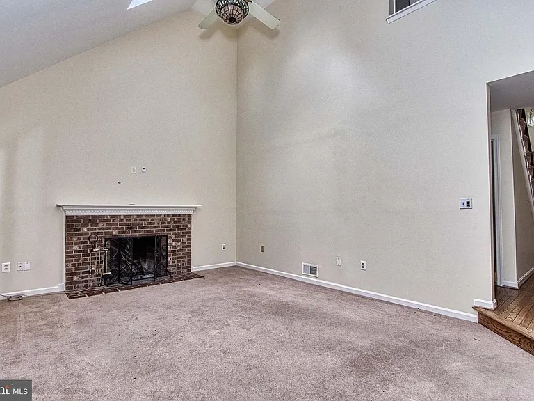 2205 Cedar Mill Ct — Photo 10
