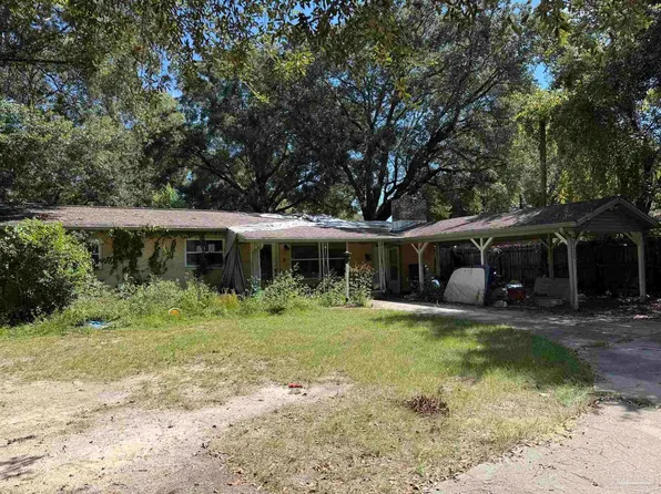 8210 Briese Ln, Pensacola, FL 32514