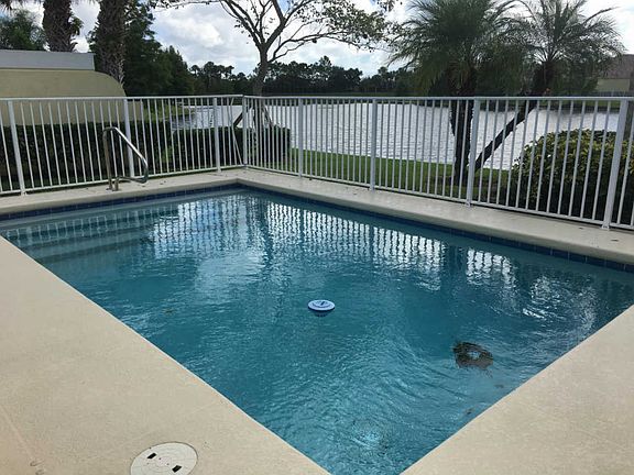 4th image of 11351 SW Pembroke Dr