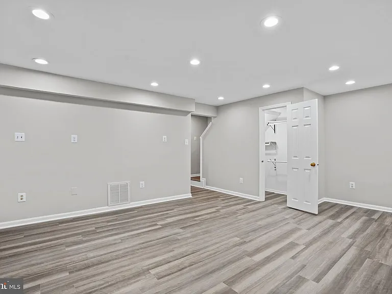 10506 Lime Tree Way — Photo 11