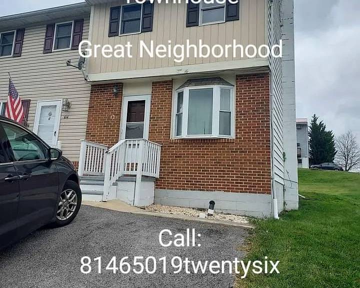 612 Harvest View Ln #612 — Photo 1