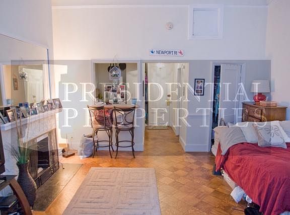 2nd image of 267 Clarendon St #1R