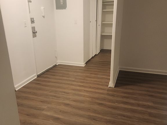 4th image of 500 Central Ave #171