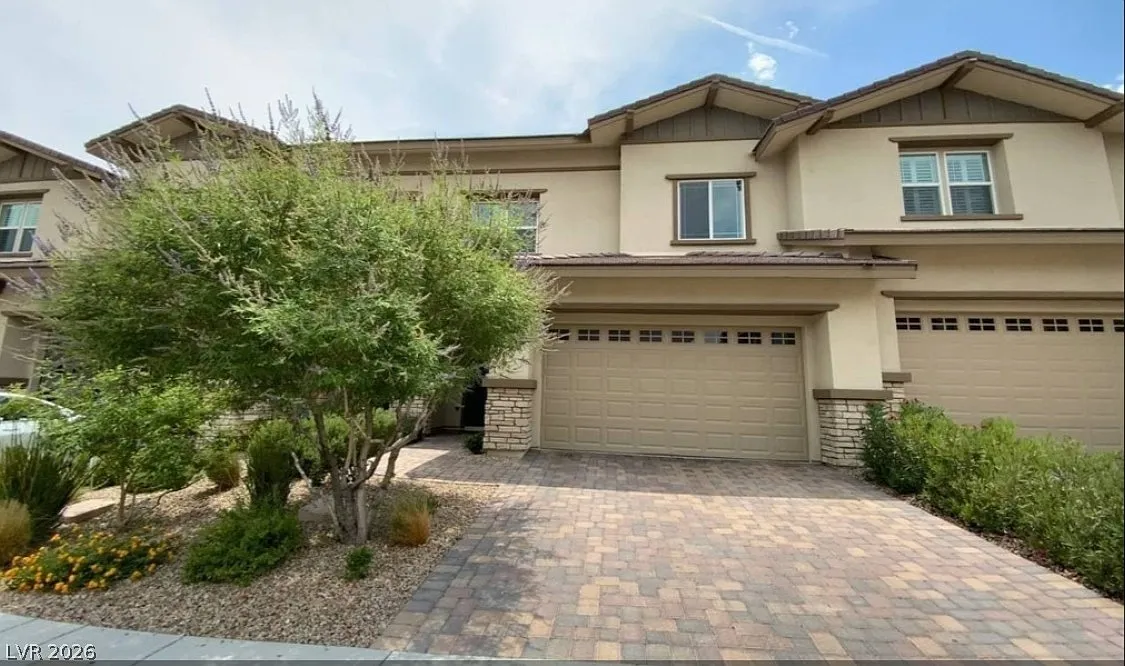 2 bed, 2.5 bath, 1597 sqft, $2,495 — Photo 1