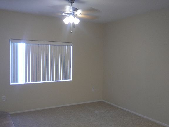 Living room with ceiling fan