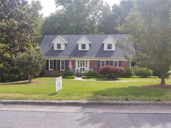 1020 Sweetbriar Rd High Point Nc 27262 Zillow