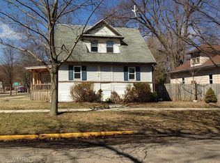 4 Rippon Ave, Hillsdale, MI 49242