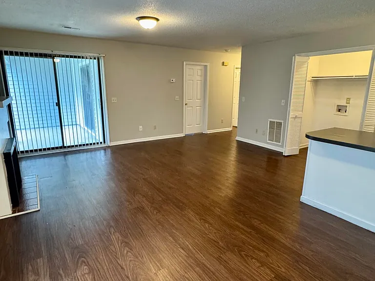 3410 S Evans St #B — Photo 7
