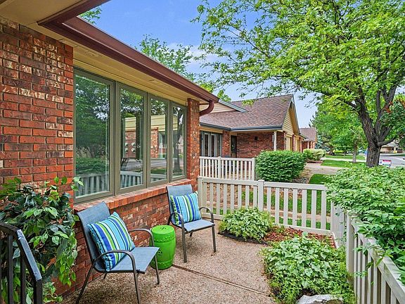 2nd image of 4560 Larkbunting Dr #6-D