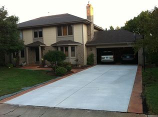 11356 Creekridge Dr, Eden Prairie, MN 55347