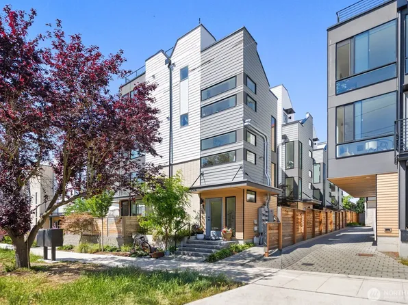 916 NW 56th Street #G, Seattle, WA 98107
