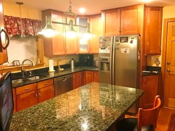 4th image of 9028 N Churchill Cir