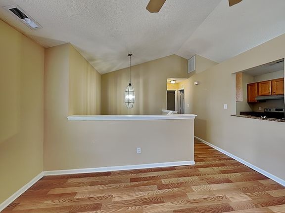 4th image of 5800 Carolina Manor Ct