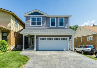 8759 Brentwood Pl, Saint Louis, MO 63144
