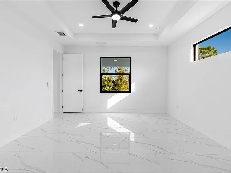3604 29th St SW — Photo 11