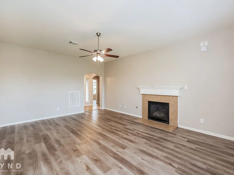 4511 Monarch Blue Ln — Photo 5