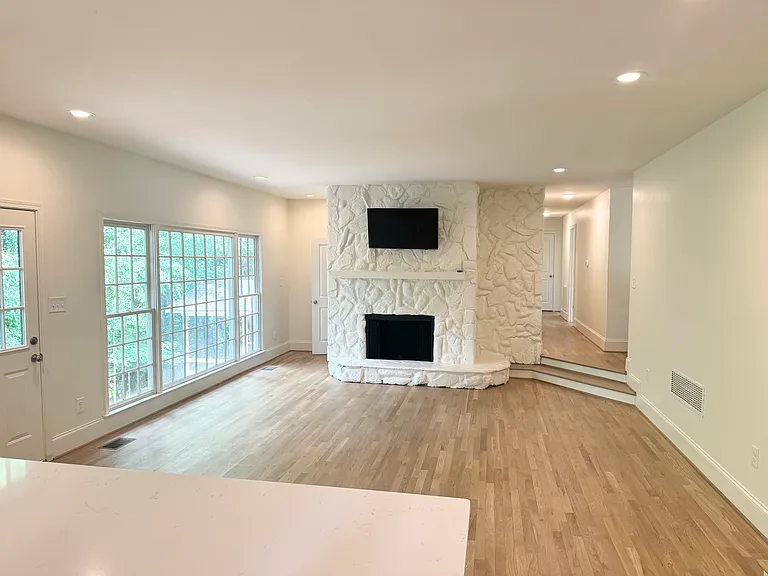 2424 Titonka Rd — Photo 11