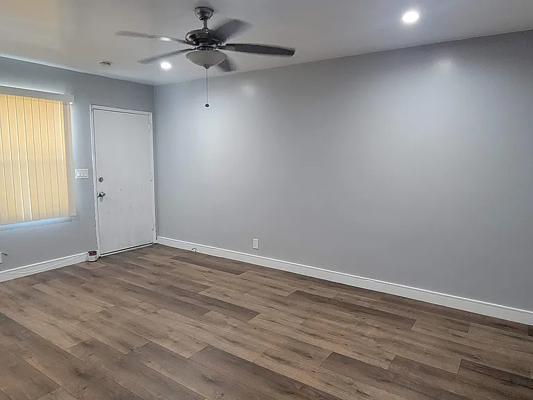 6221 Emil Ave #6221 — Photo 7