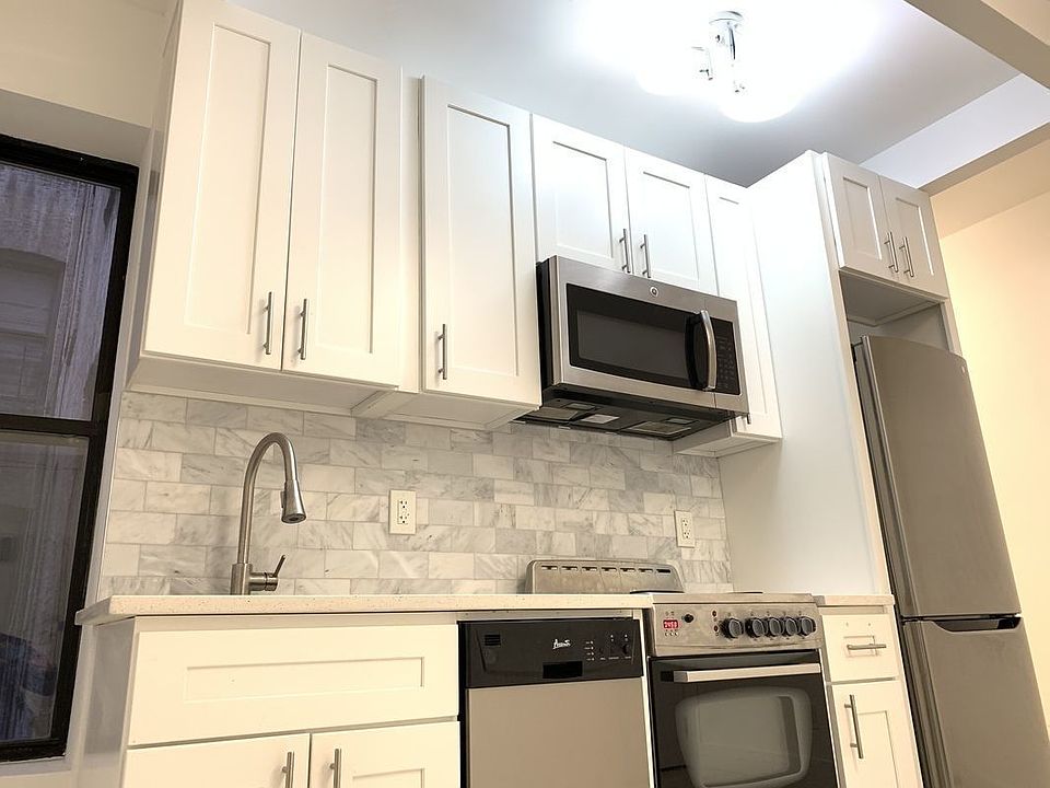 1st image of 1236 Pacific St APT 2B
