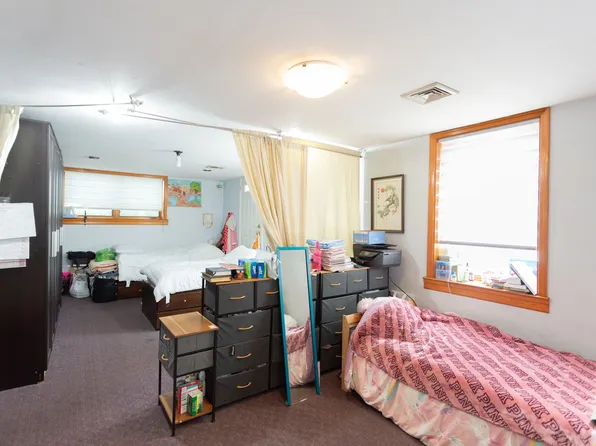 186-35 80th Drive image 13 of 15