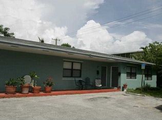 812 Finley Ct, Hollywood, FL 33020