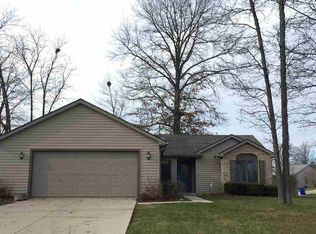 9333 Woodsmill Run, Fort Wayne, IN 46835