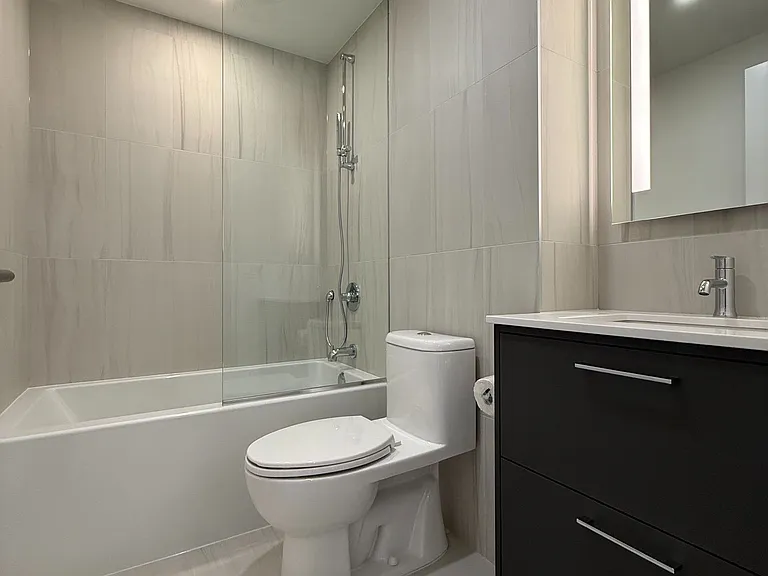 858 Dupont St #839 — Photo 14