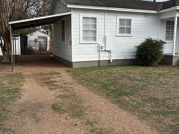 carport