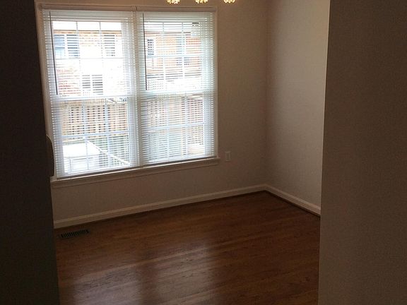 3rd image of 104 Dunsford Ct #Colony