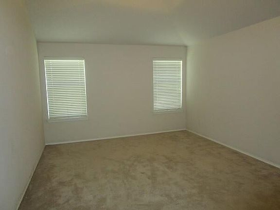 5th image of 8301 French Quarter Ln