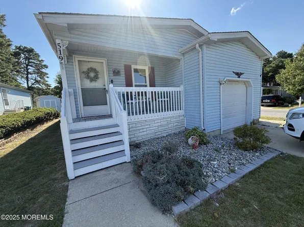 519 Momosa Drive, Manchester, NJ 08759