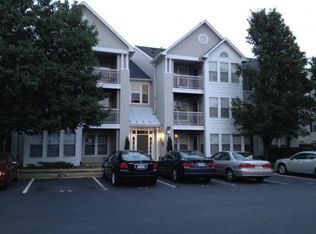 7522 Snowpea Ct APT 13, Alexandria, VA 22306