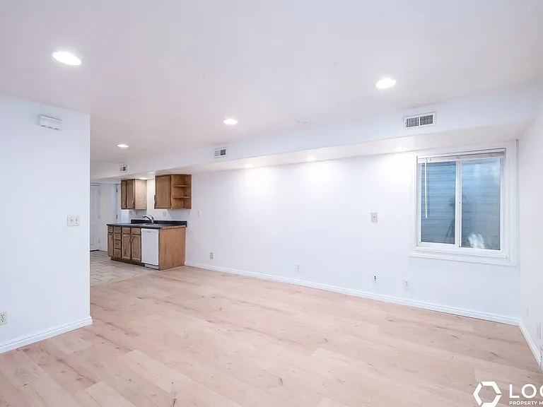 5068 S Murray Blvd #DOWNSTAIRS — Photo 8