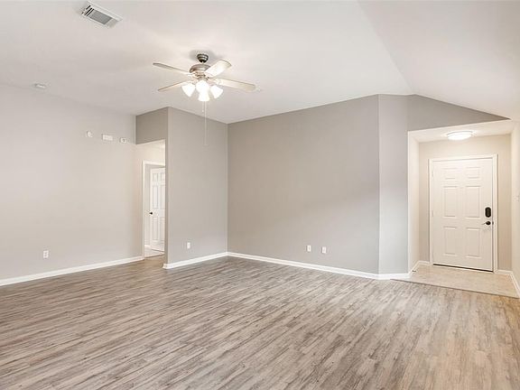 4th image of 15427 Forest Creek Farms Dr