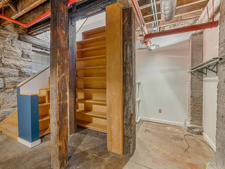 1400 Rosa L Parks Blvd #112 — Photo 37