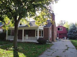 1428 McPherson St, Port Huron, MI 48060