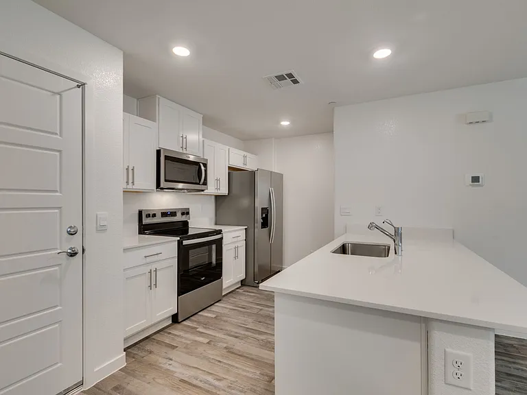 9849 Hidden Pass Ave — Photo 26