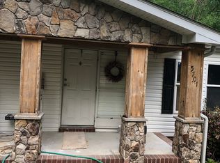 5701 Ebenezer Ln, Jetersville, VA 23083