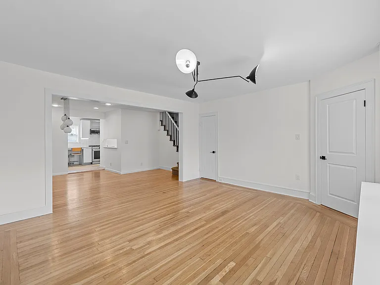 21-62 28th St #1 — Photo 8