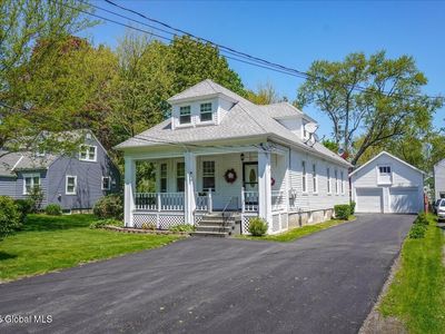 10 Snowden Avenue, Delmar, NY, 12054