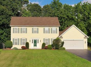 6 Talos Way, Rochester, NY 14624