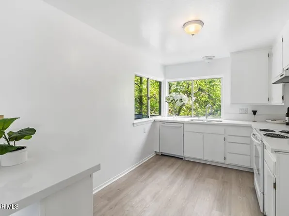 584 Rio Grande Cir, Thousand Oaks, CA 91360