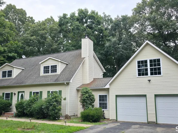 5 Lost Acres Road, Norwich, CT 06360