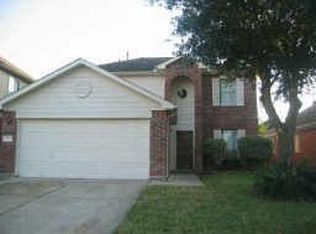 8815 Aspen Meadow Dr, Houston, TX 77071