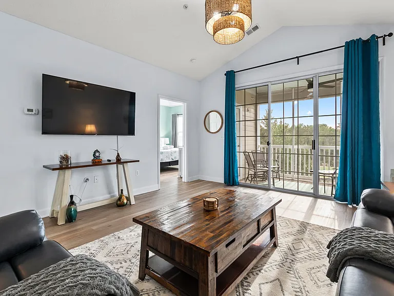 6203 Catalina Dr #1635 — Photo 10