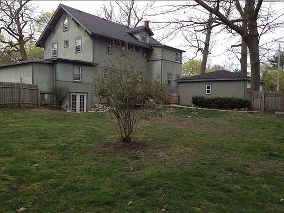 2nd image of 3238 Coit Ave NE APT 2