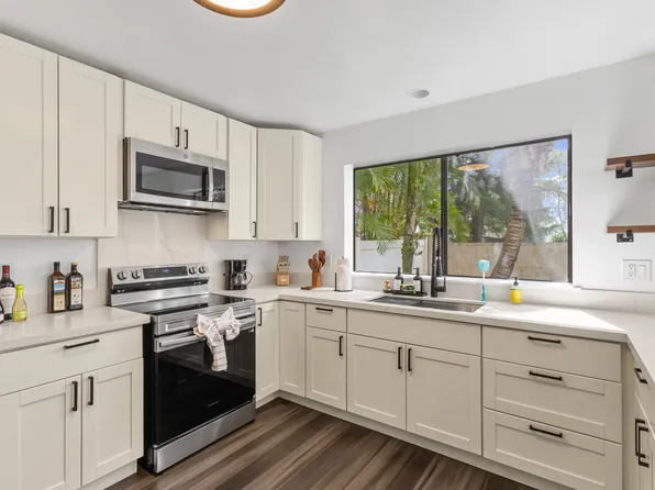 95-1047 Kahakiki St, Mililani, HI 96789