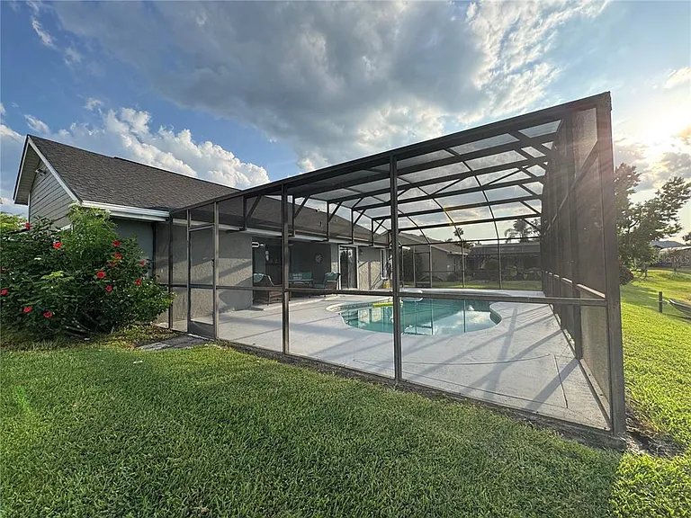 14760 Eagles Crossing Dr — Photo 14